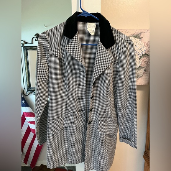 Vintage Plaid Blazer - Picture 1 of 1